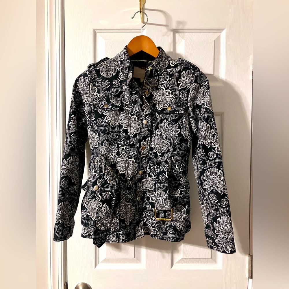 BANANA REPUBLIC Navy and White Printed Field Coat, size petite small
